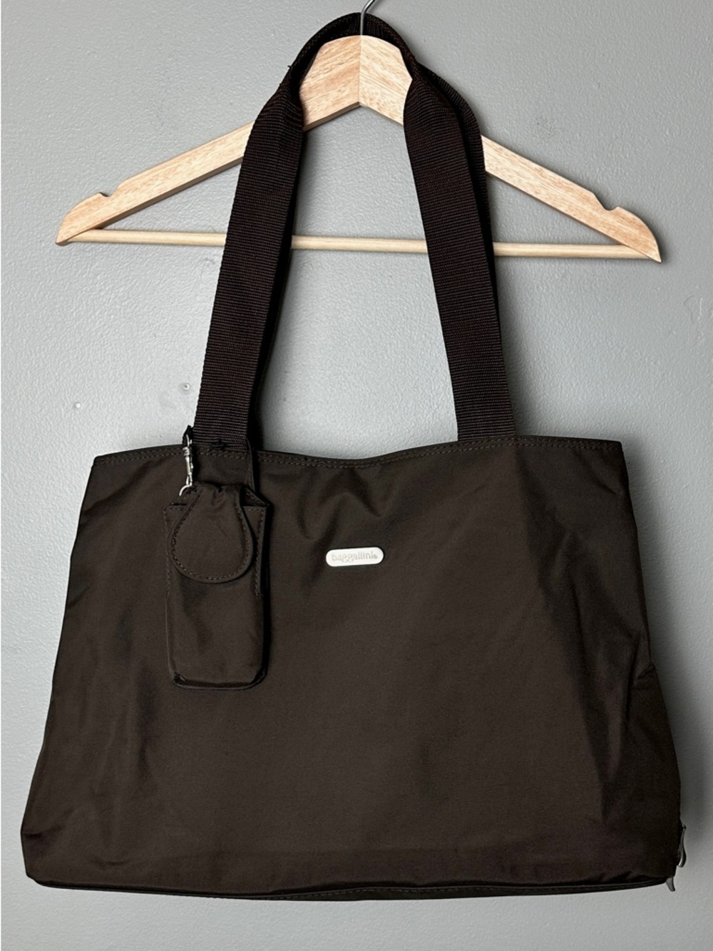 Baggallini Brown Double Strap Handbag Overnight Carry-On Zippered Travel Tote